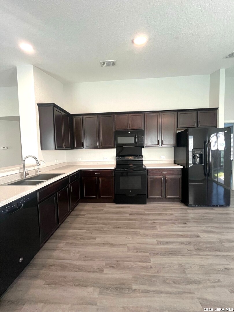 733 Wolfeton Way New Braunfels TX 78130
