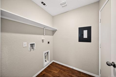 15446 Shortwing San Antonio TX 78253