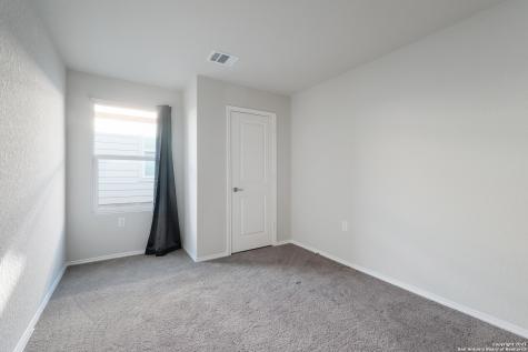 7214 Lavaca Bluff San Antonio TX 78218