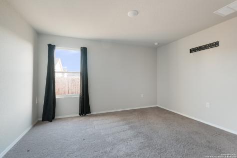 7214 Lavaca Bluff San Antonio TX 78218
