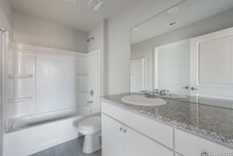 7214 Lavaca Bluff San Antonio TX 78218