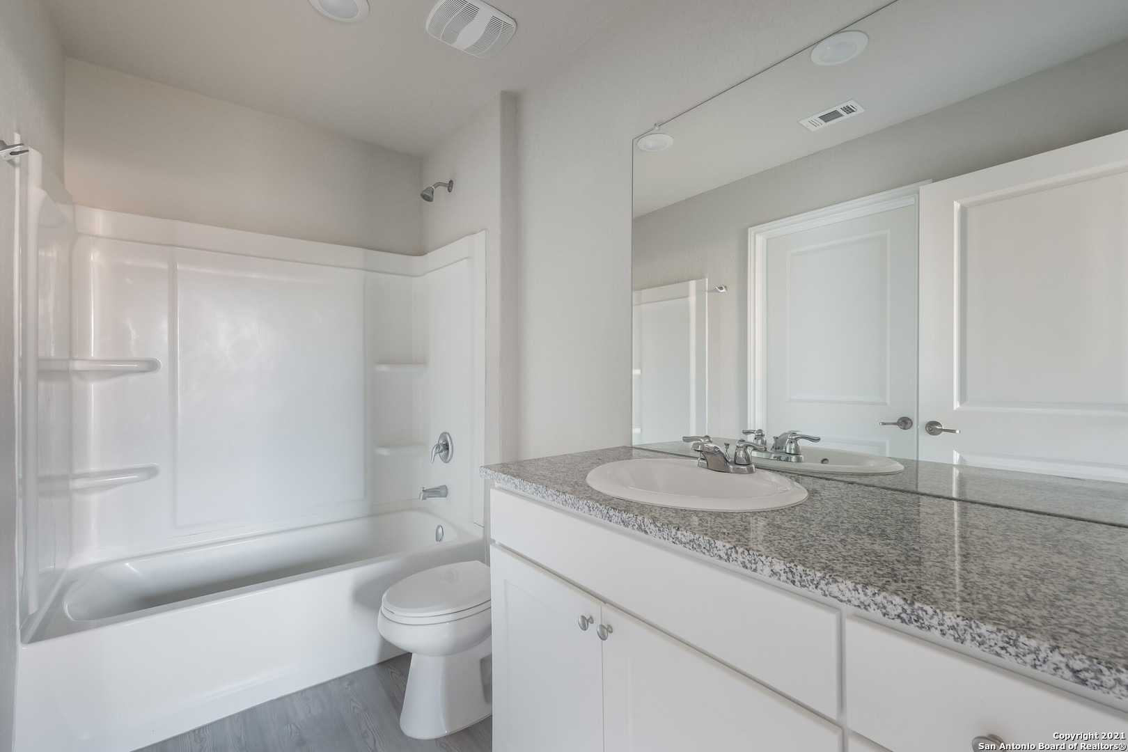 7214 Lavaca Bluff San Antonio TX 78218
