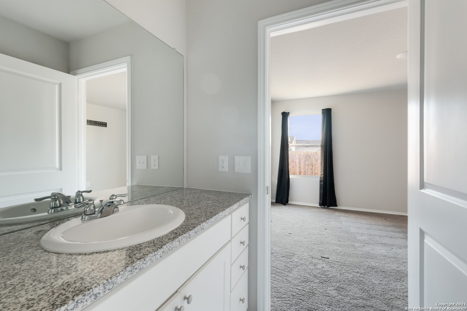 7214 Lavaca Bluff San Antonio TX 78218