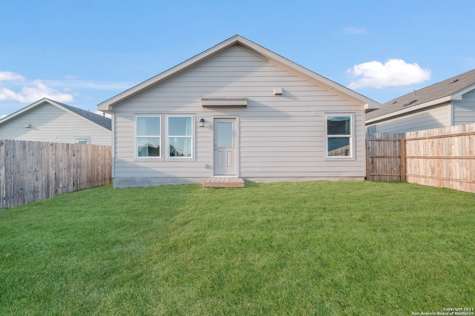 7214 Lavaca Bluff San Antonio TX 78218