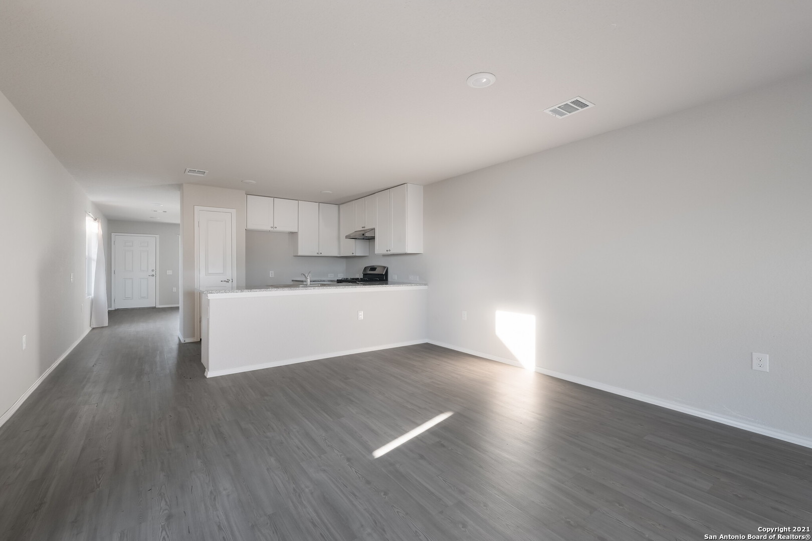 7214 Lavaca Bluff San Antonio TX 78218