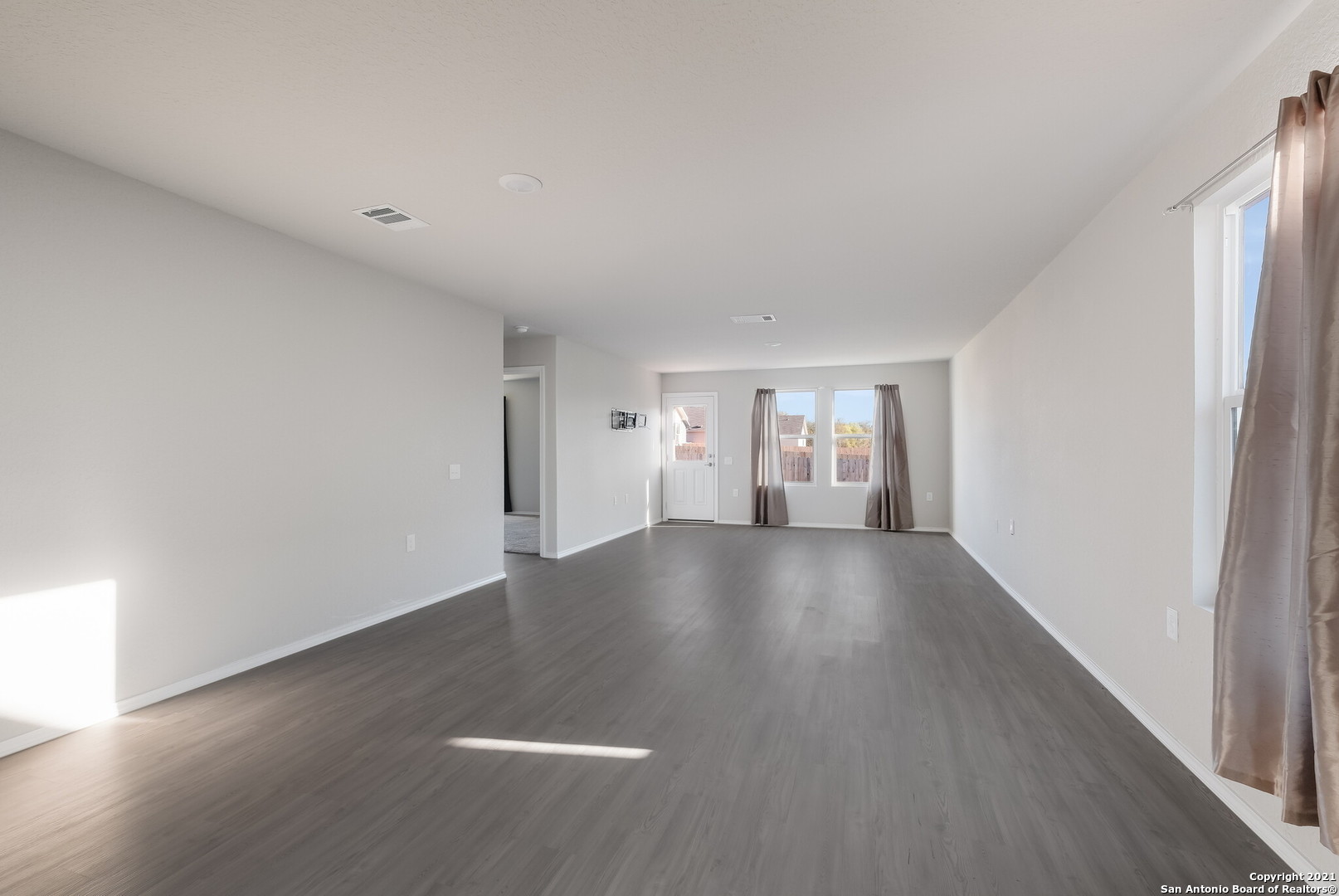 7214 Lavaca Bluff San Antonio TX 78218