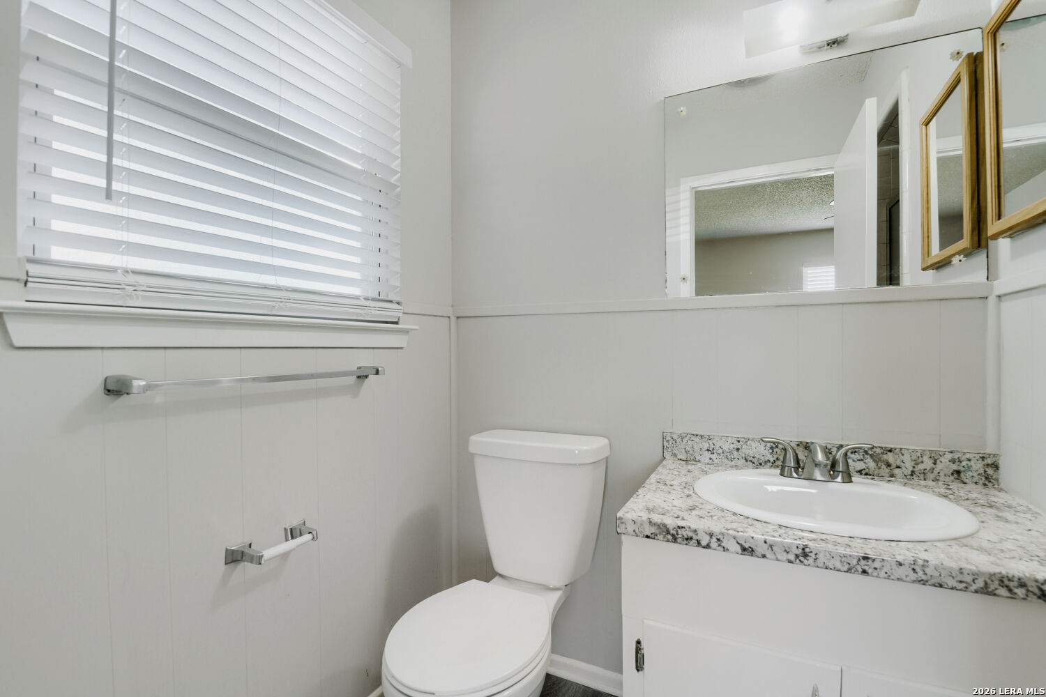 318 Balboa Drive Universal City TX 78148