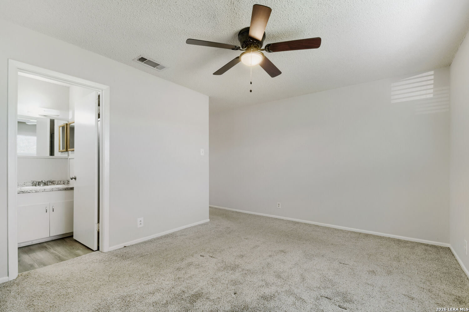 318 Balboa Drive Universal City TX 78148