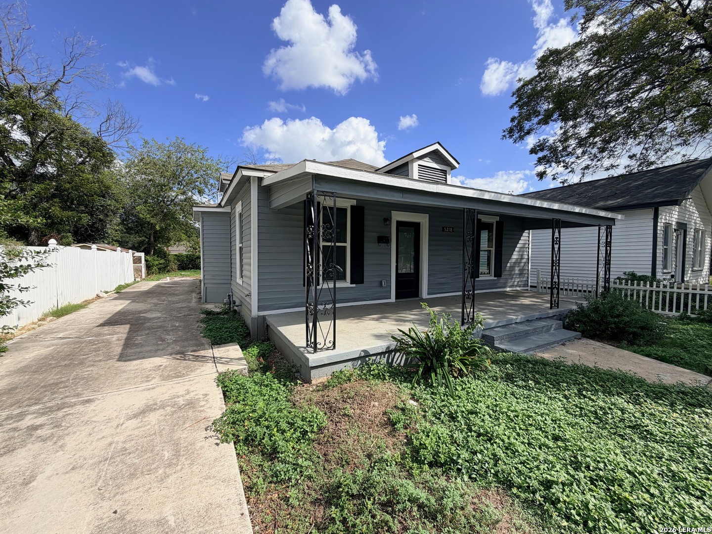 5218 Sierra San Antonio TX 78214