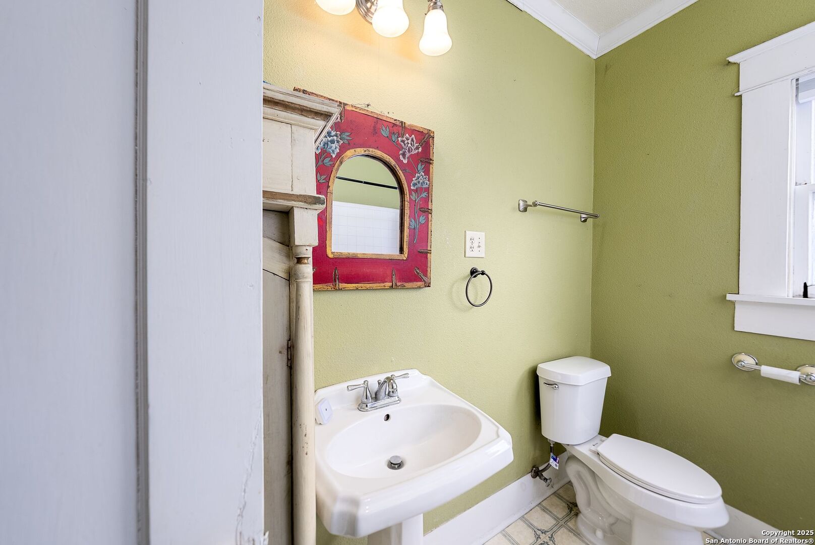 479 E Magnolia San Antonio TX 78212