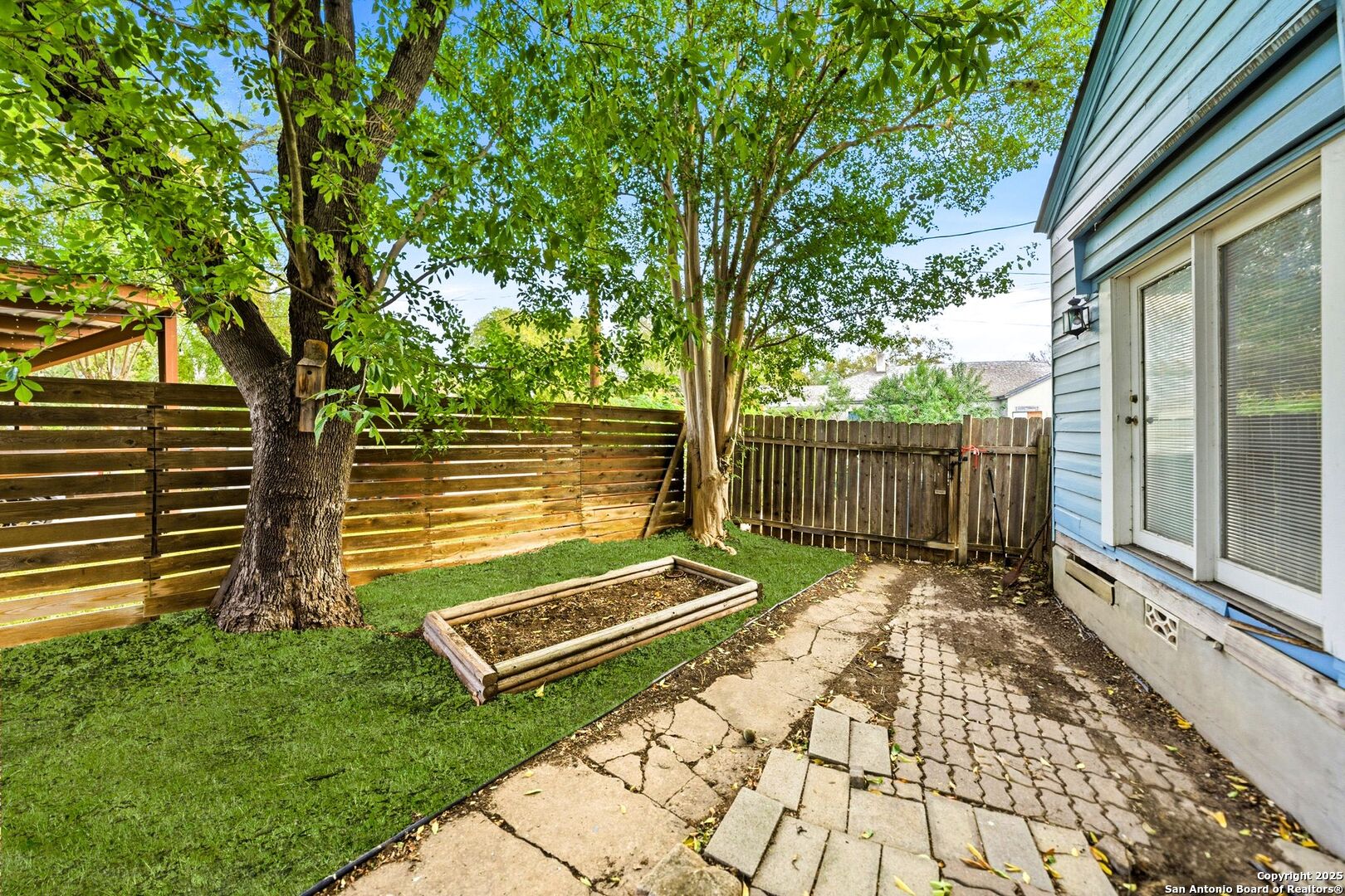 479 E Magnolia San Antonio TX 78212