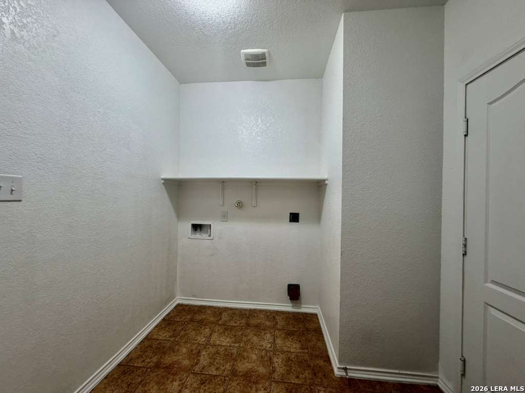 9927 Tampke Falls San Antonio TX 78245