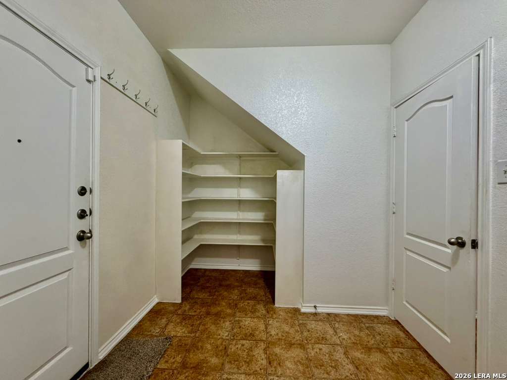 9927 Tampke Falls San Antonio TX 78245