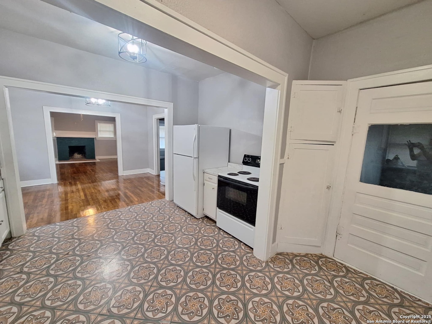2134 Cincinnati Avenue San Antonio TX 78228