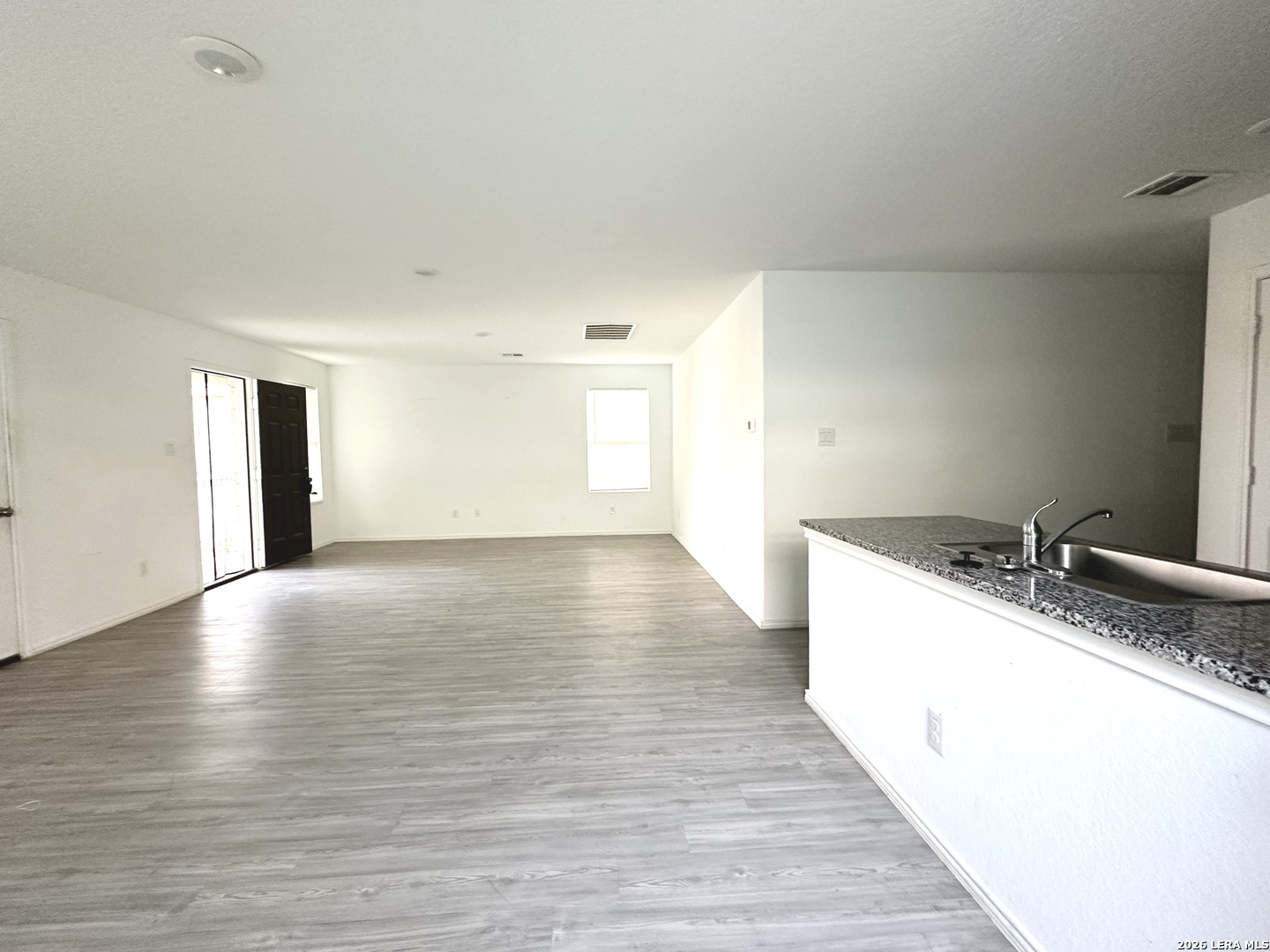 2819 Gustavo Drive Converse TX 78109