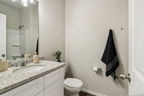106 Sai Manor San Antonio TX 78249