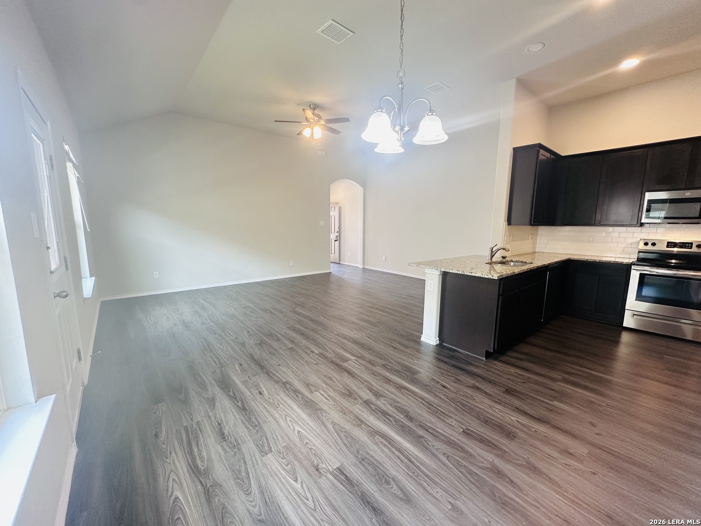 9224 Canyon Bend Converse TX 78109