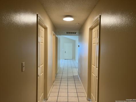 5619 Lakebend West San Antonio TX 78244
