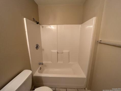 5619 Lakebend West San Antonio TX 78244