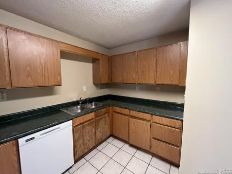 5619 Lakebend West San Antonio TX 78244