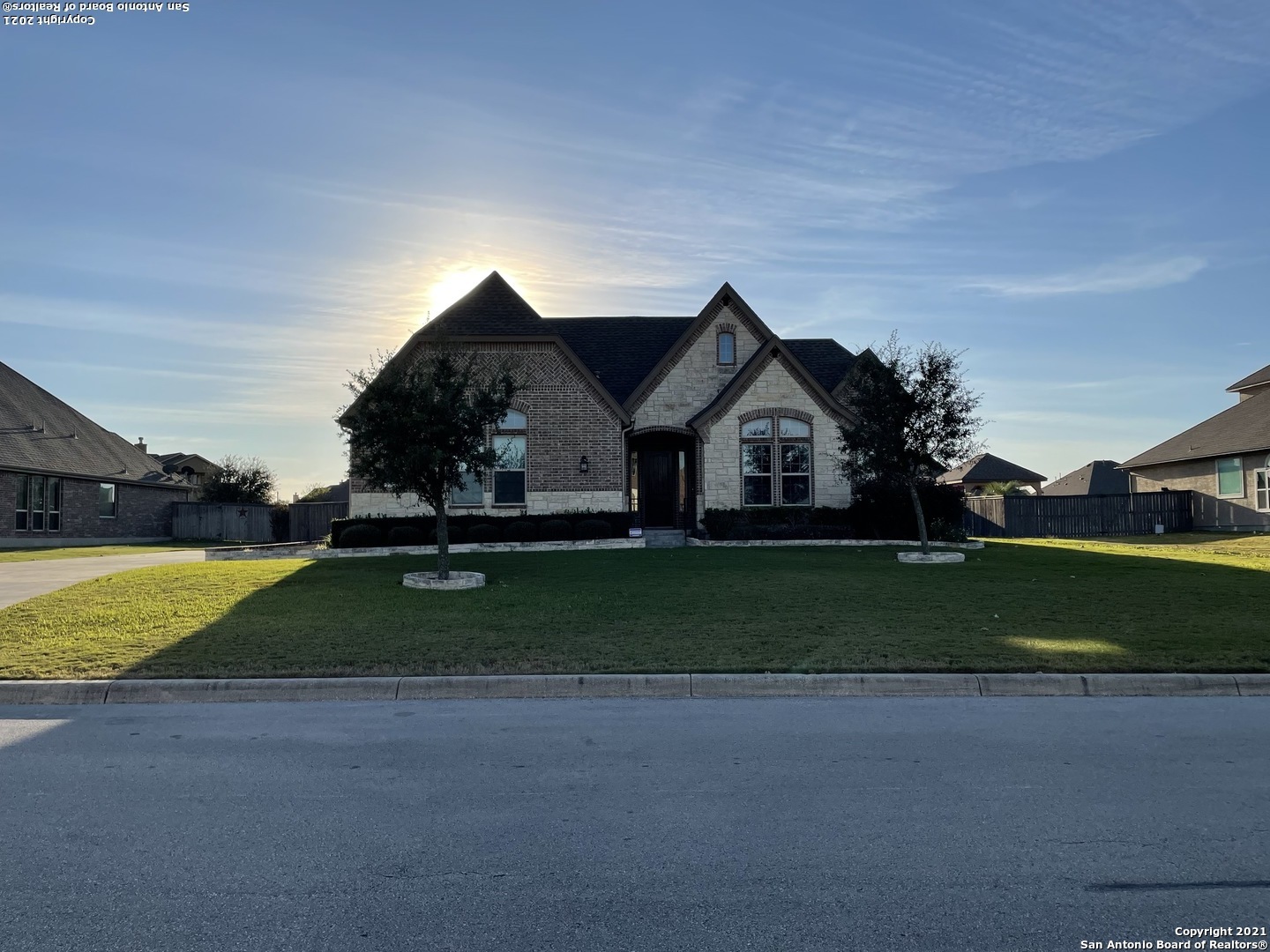 5923 Dewdrop Lane Converse TX 78109