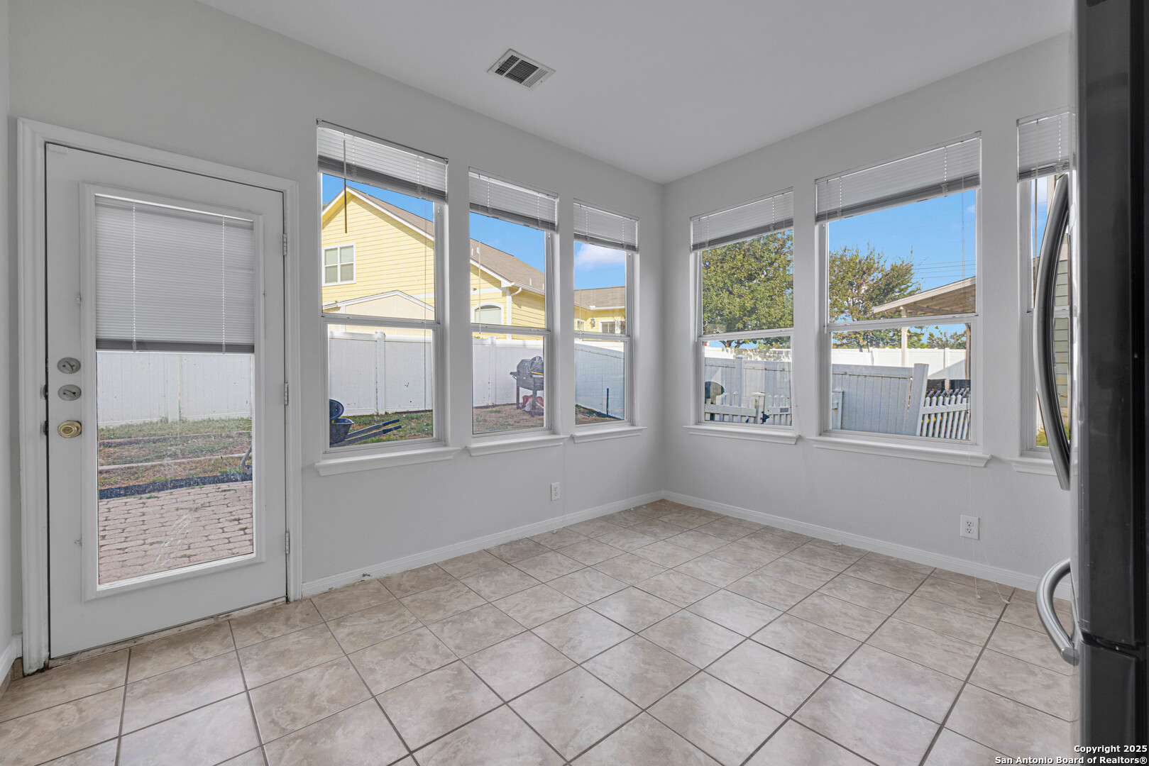 136 Brook Shire Cibolo TX 78108