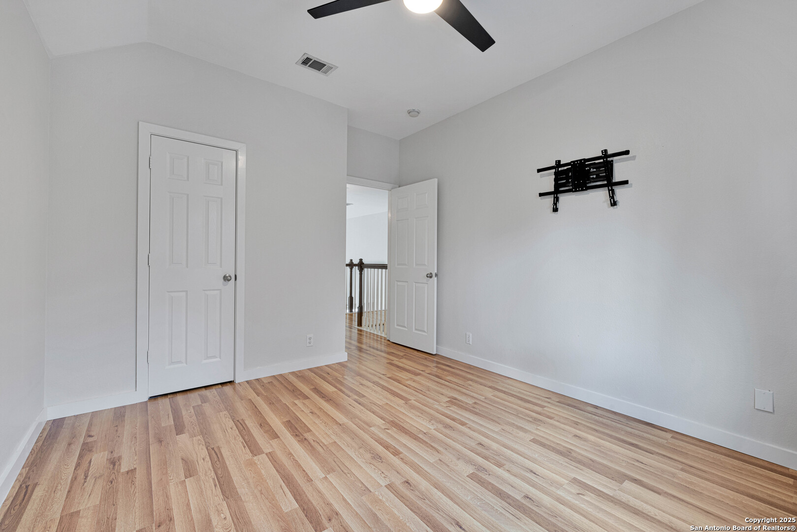 136 Brook Shire Cibolo TX 78108