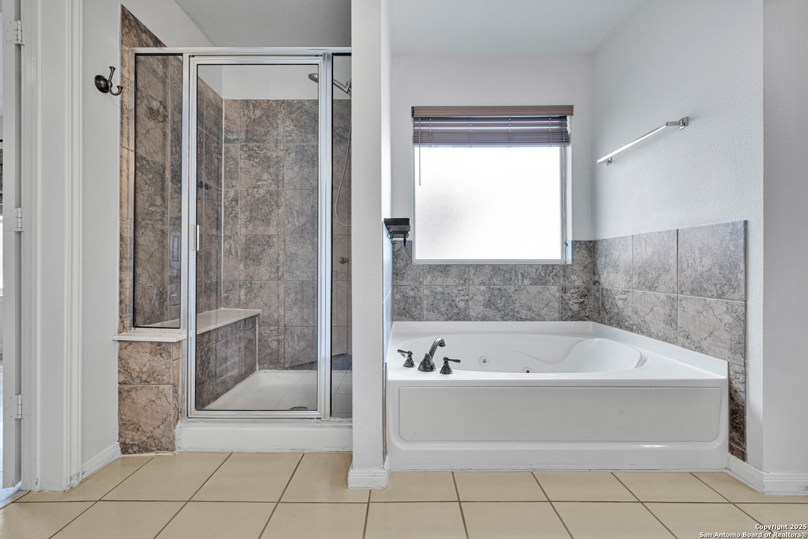 136 Brook Shire Cibolo TX 78108