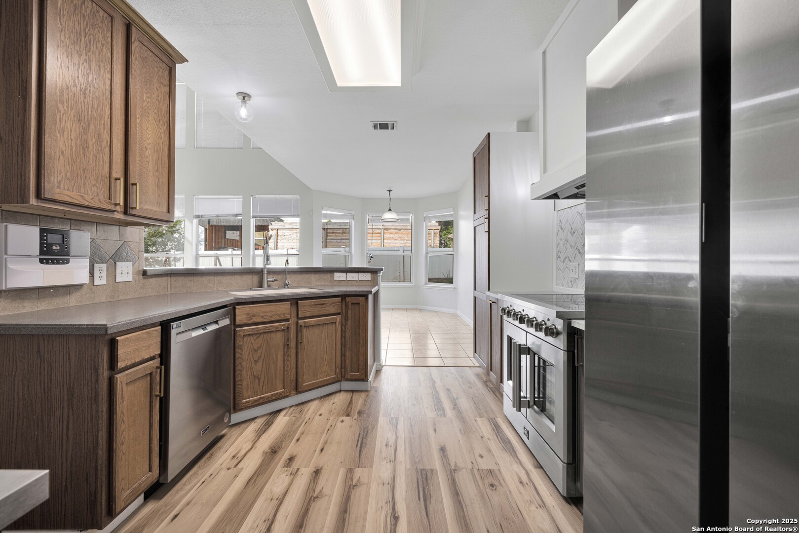 136 Brook Shire Cibolo TX 78108