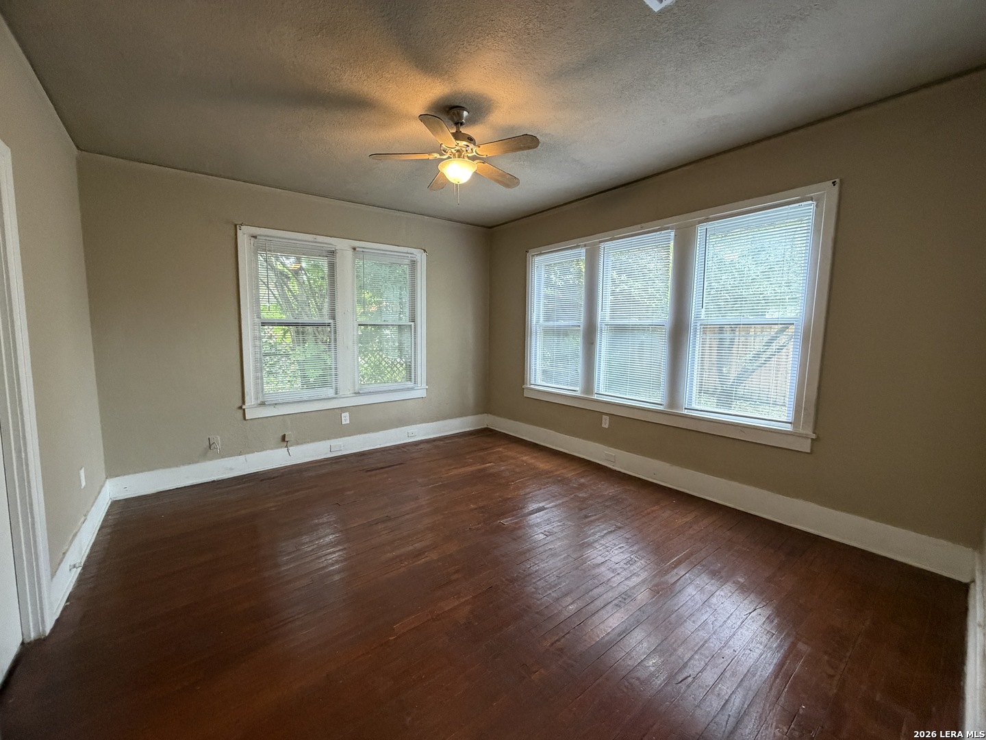 1402 E Highland Boulevard San Antonio TX 78210