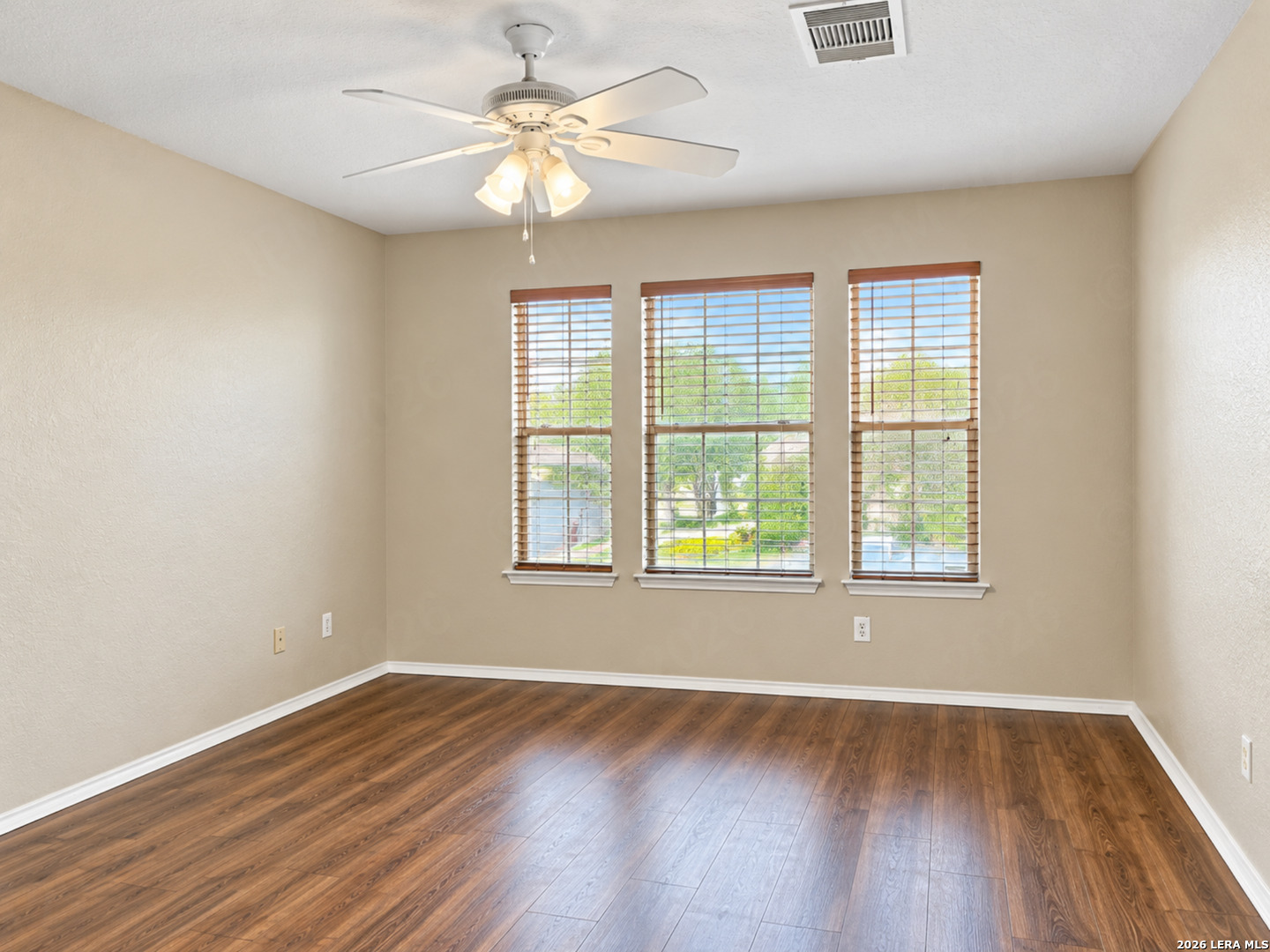 6119 Ironmill Creek Converse TX 78109