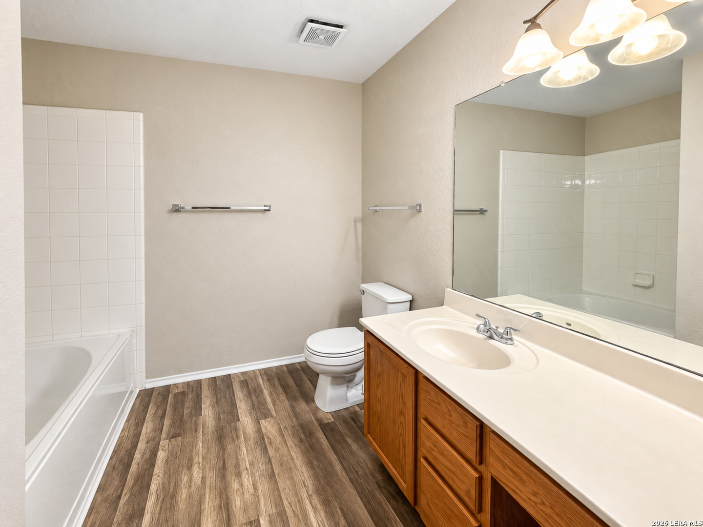 6119 Ironmill Creek Converse TX 78109