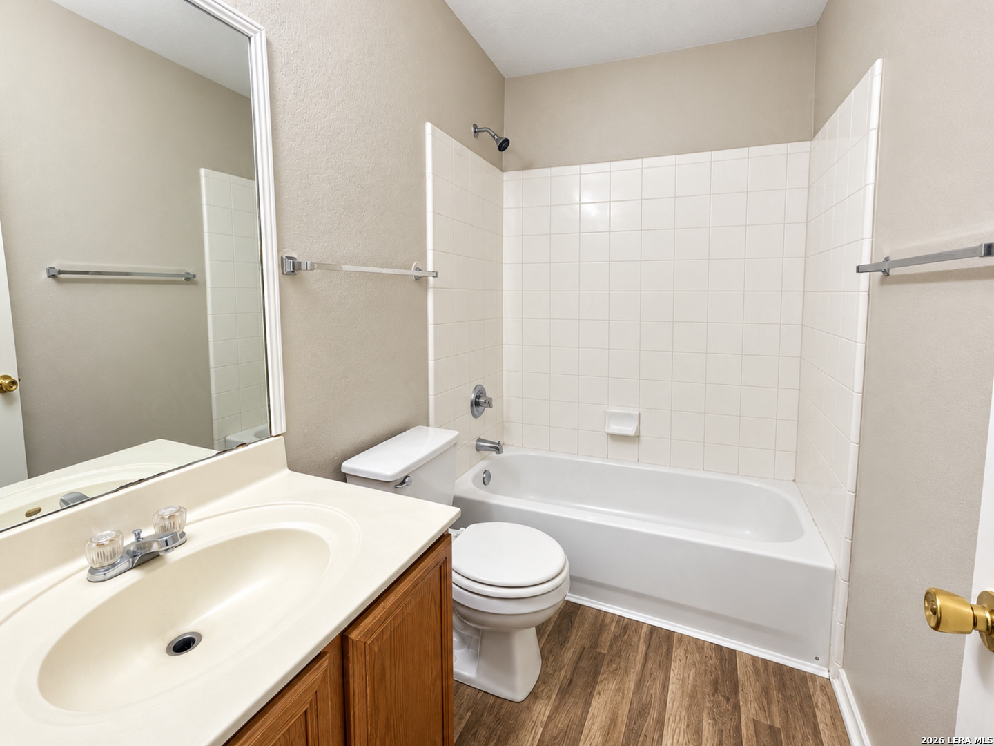 6119 Ironmill Creek Converse TX 78109
