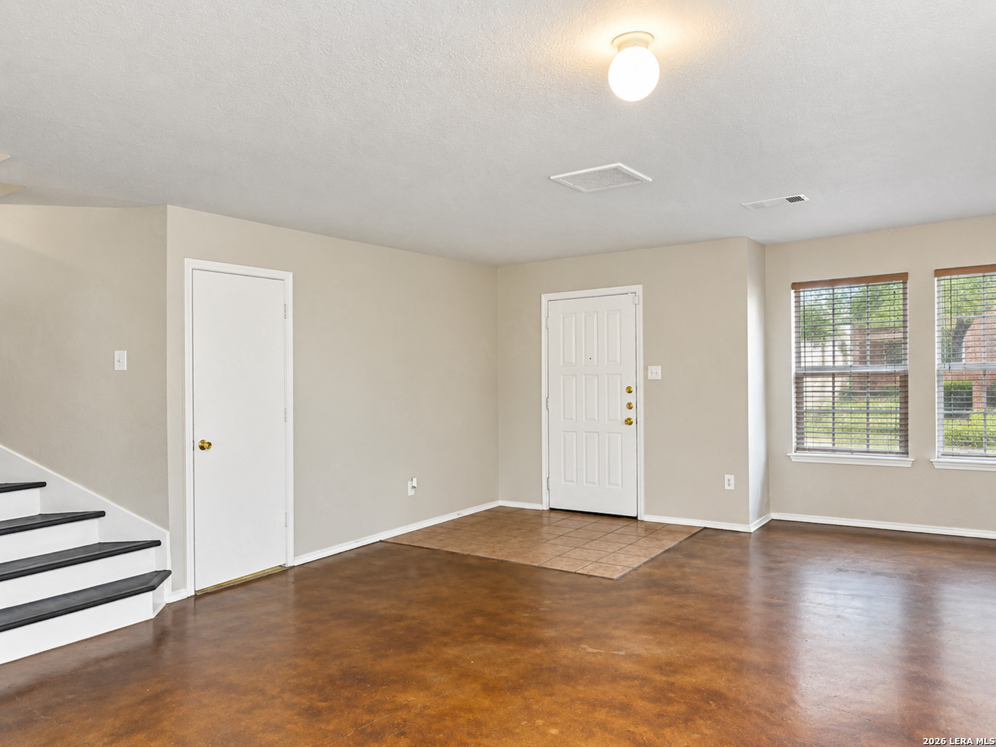 6119 Ironmill Creek Converse TX 78109