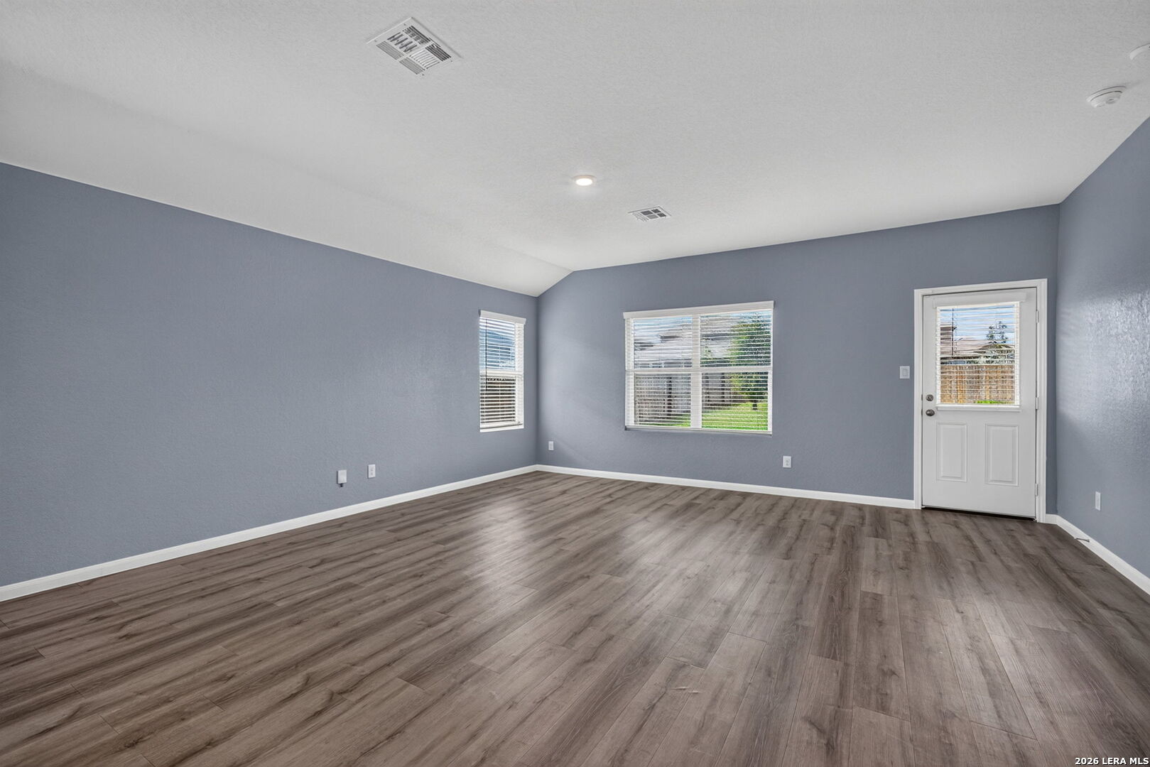 10639 Vinateros Drive Converse TX 78109