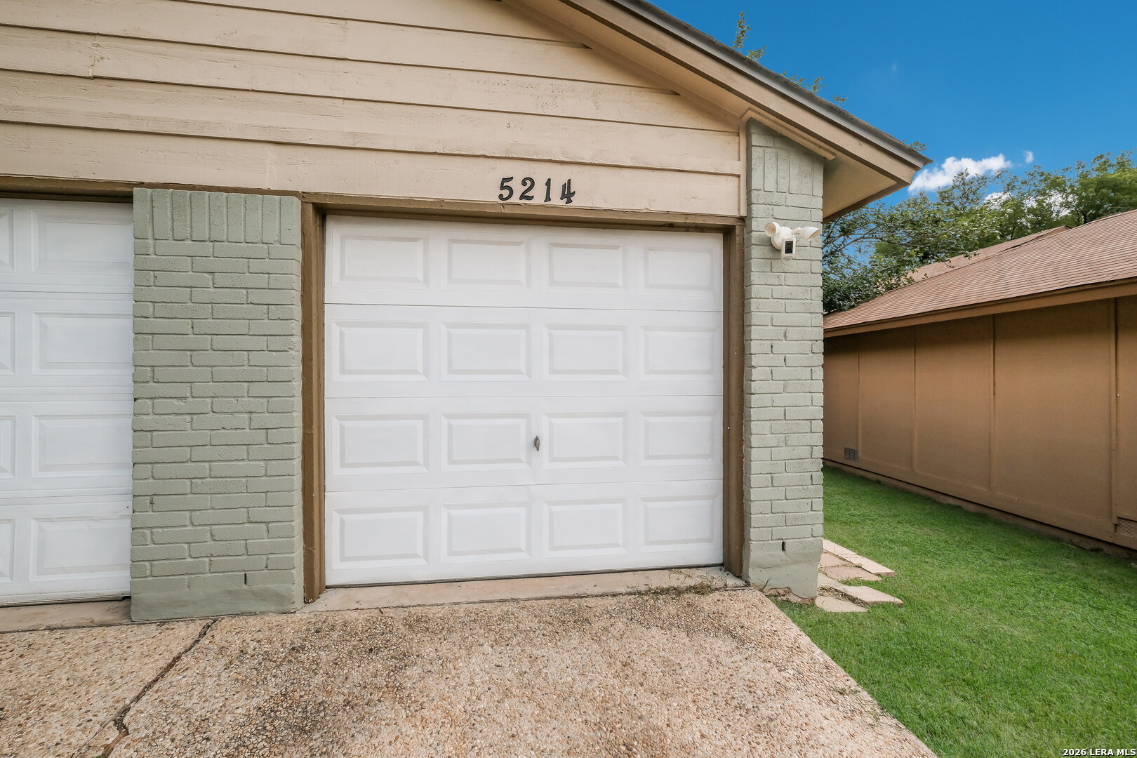 5214 Meadow Rise Street San Antonio TX 78250