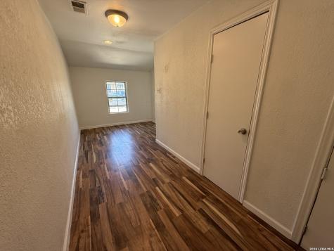 2234 Hays San Antonio TX 78202