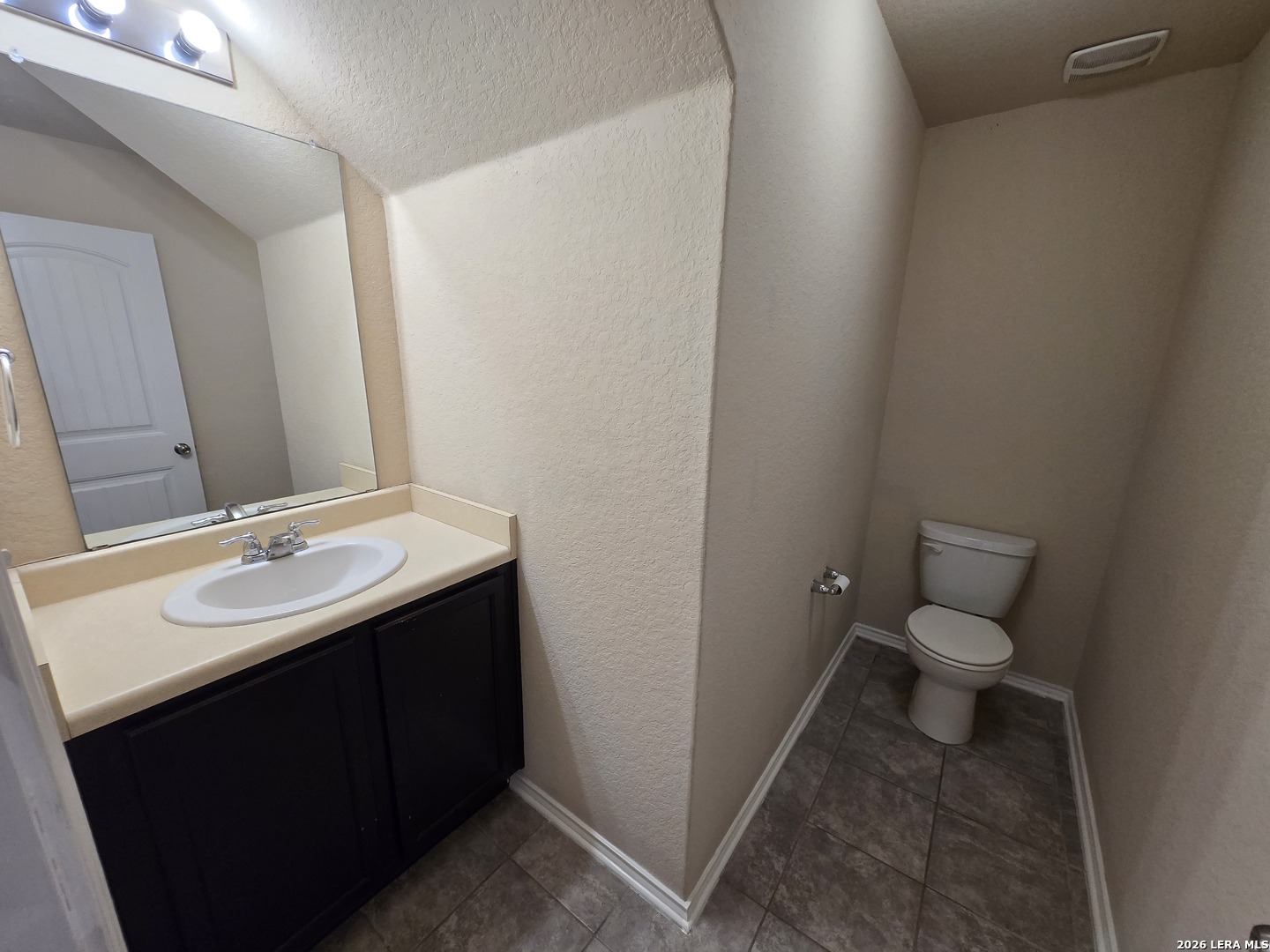6114 Hackberry Pond San Antonio TX 78244