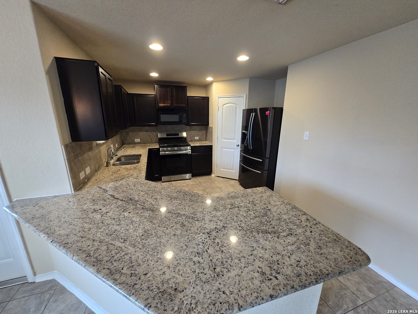 6114 Hackberry Pond San Antonio TX 78244