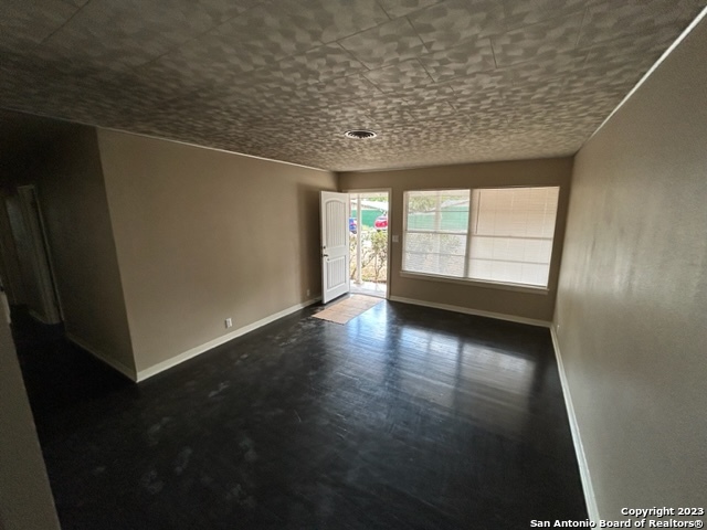 167 Ave Del Rey San Antonio TX 78216