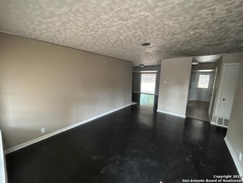 167 Ave Del Rey San Antonio TX 78216