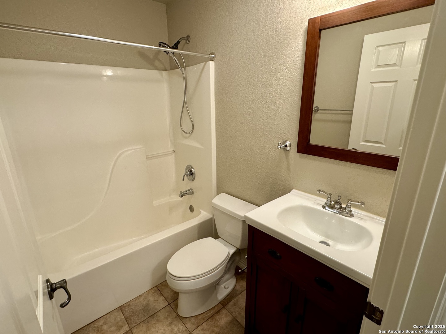 143 Oak Grove Boerne TX 78006