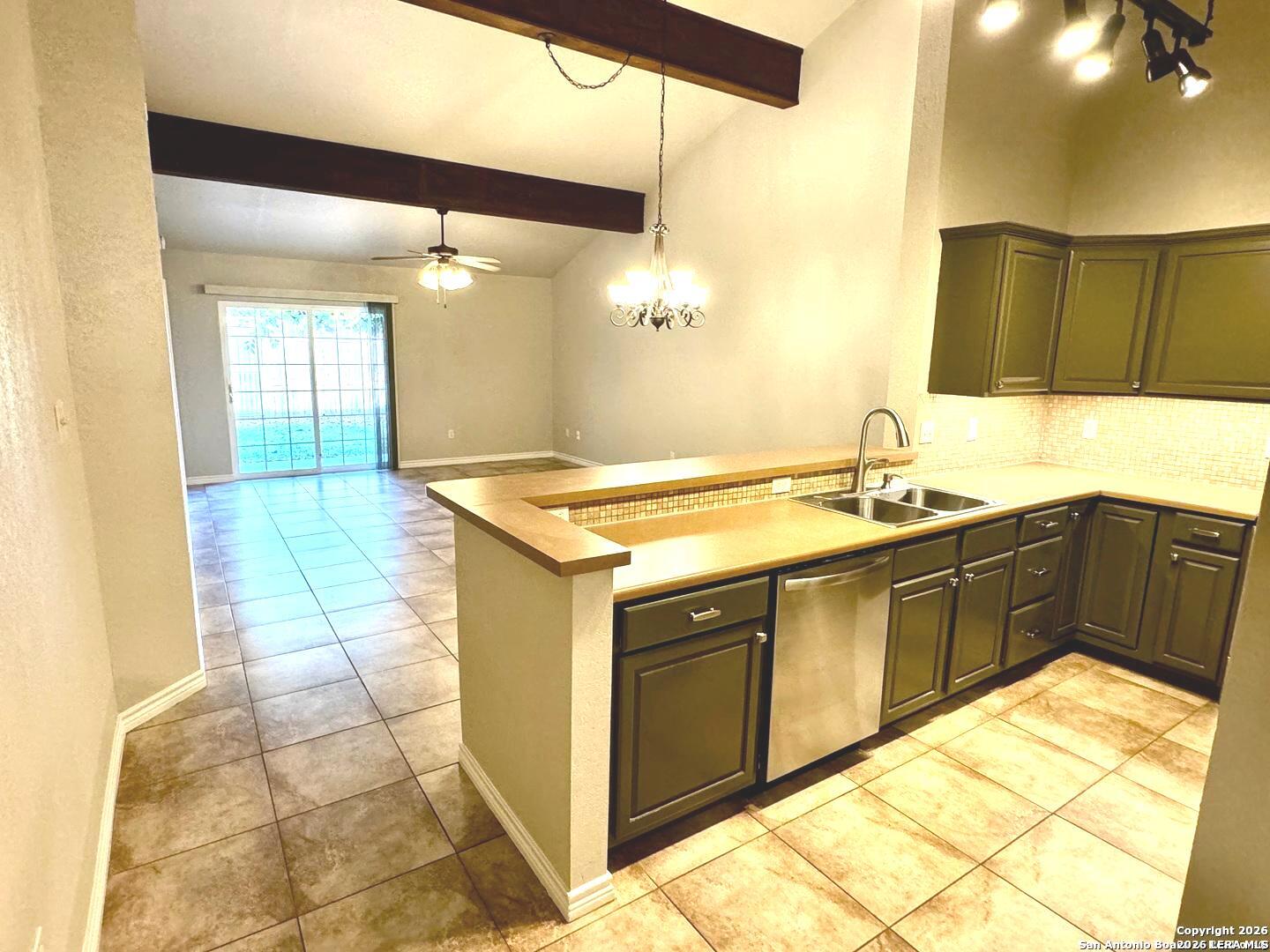 143 Oak Grove Boerne TX 78006