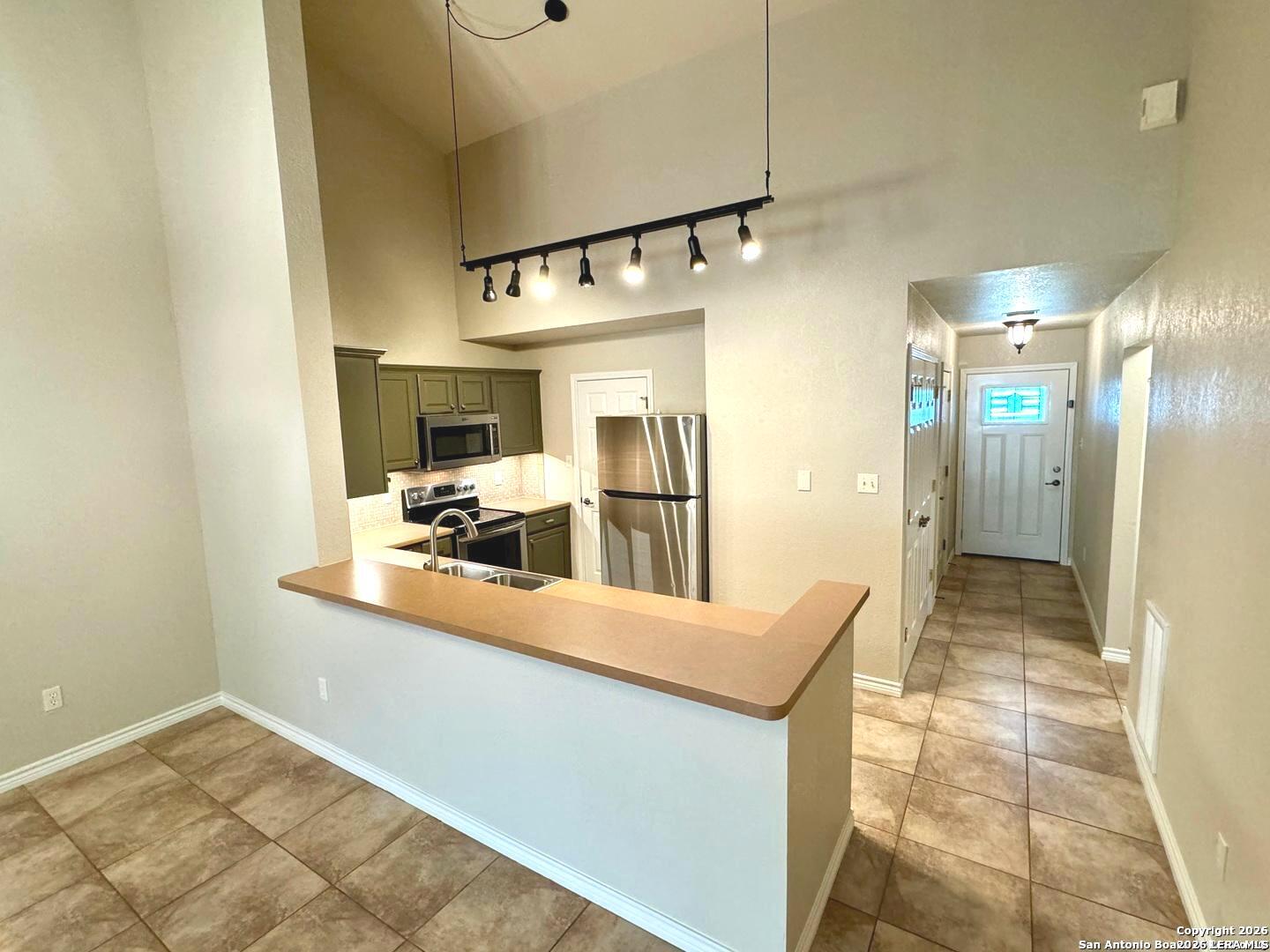 143 Oak Grove Boerne TX 78006