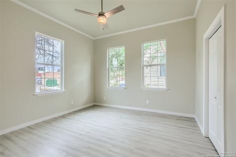 517 Hicks Avenue San Antonio TX 78210
