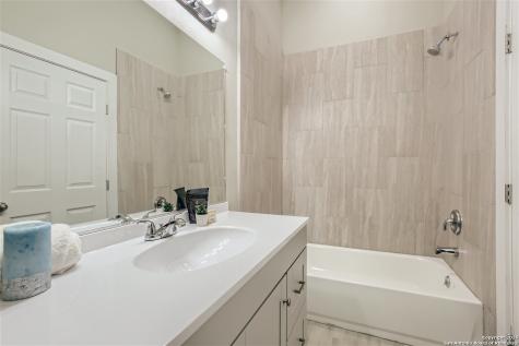 517 Hicks Avenue San Antonio TX 78210