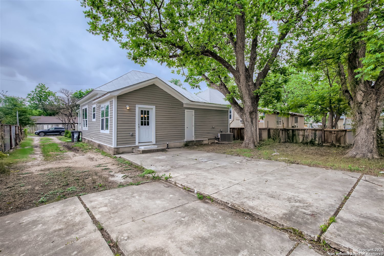 517 Hicks Avenue San Antonio TX 78210