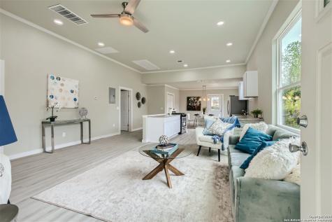 517 Hicks Avenue San Antonio TX 78210