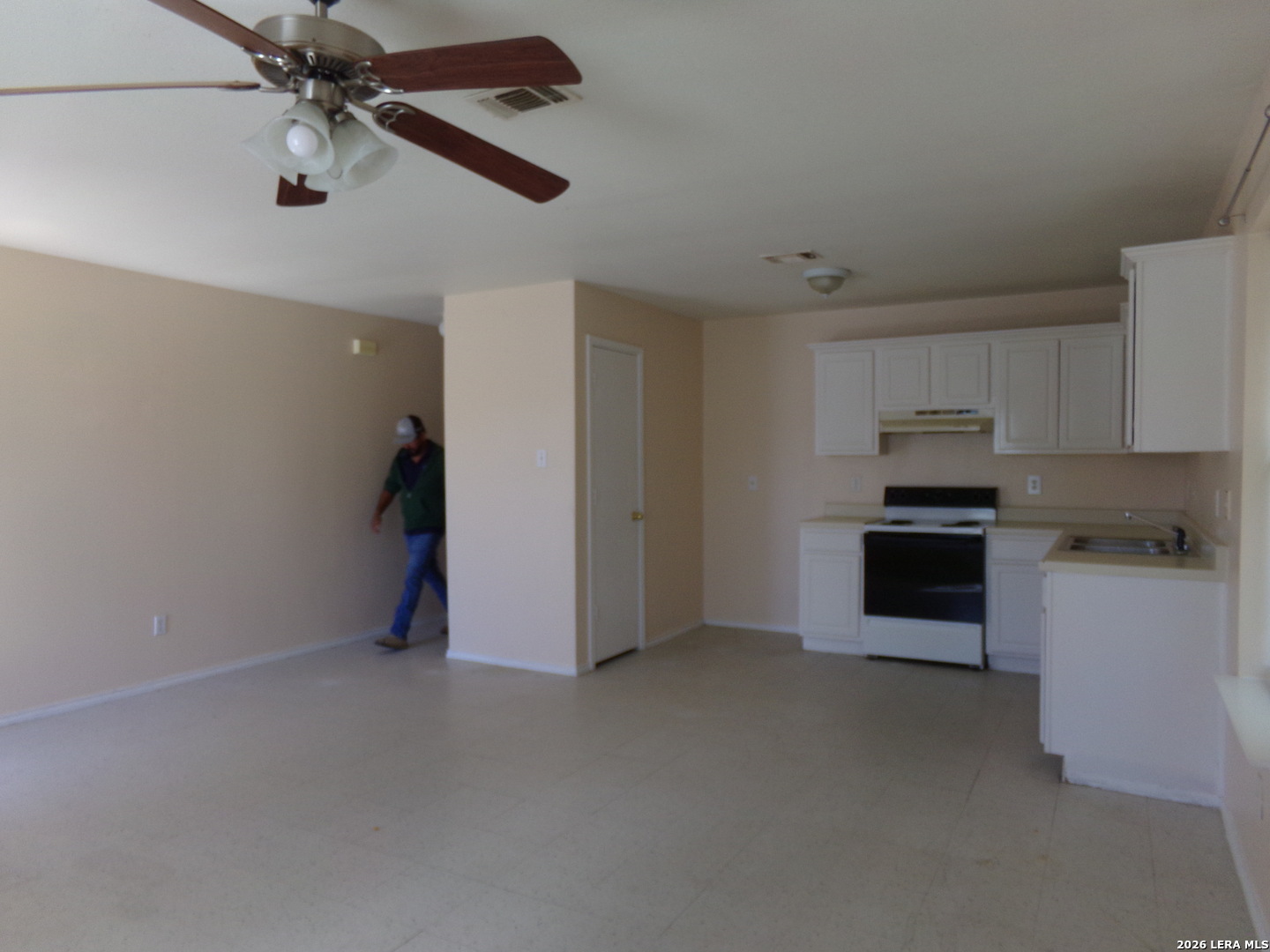 9228 Balboa Port San Antonio TX 78242