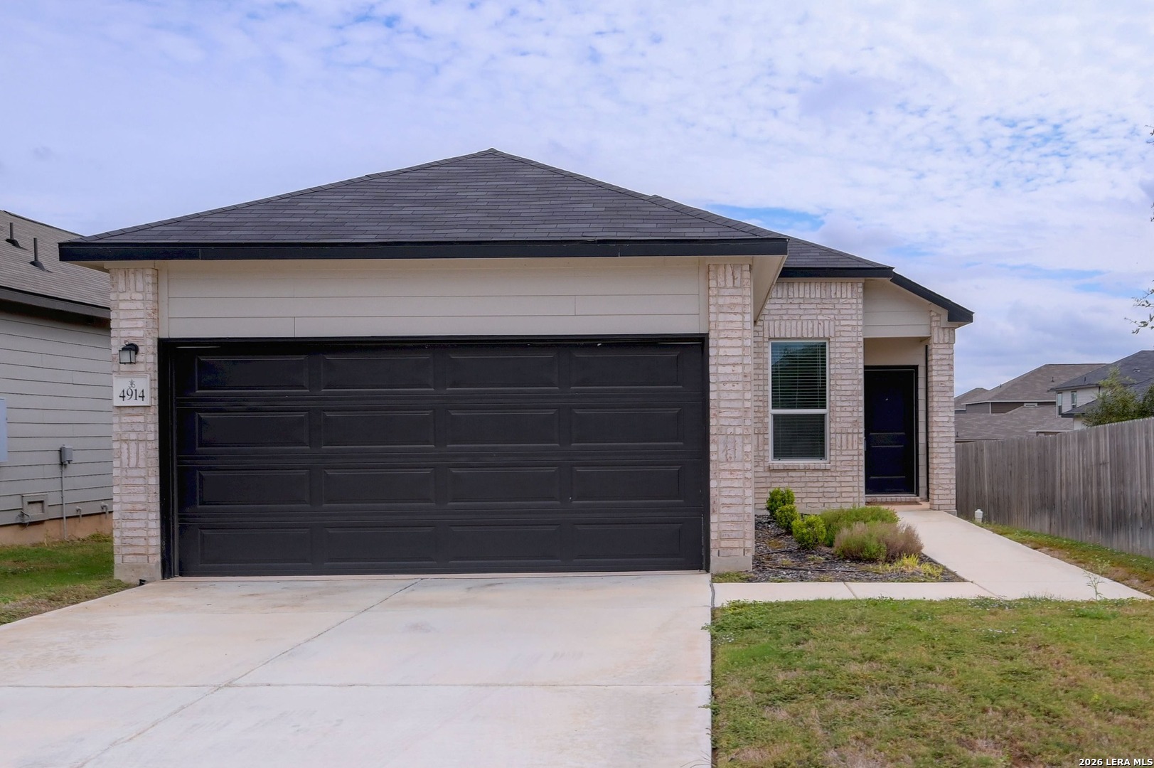4914 Ocean Wave San Antonio TX 78245